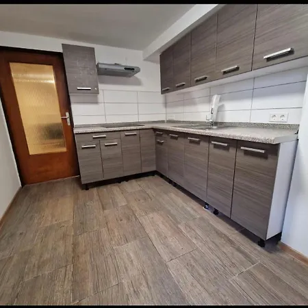 Laubach Apartments Apartmán